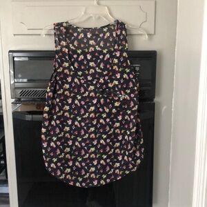 Loft beautiful light top in good condition